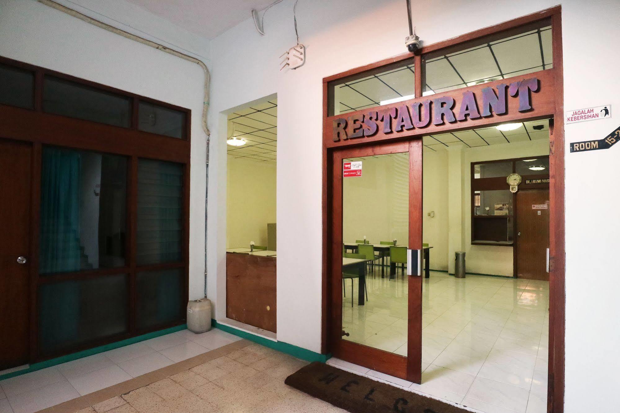 Hotel Kenongo Σουραμπάγια Εξωτερικό φωτογραφία