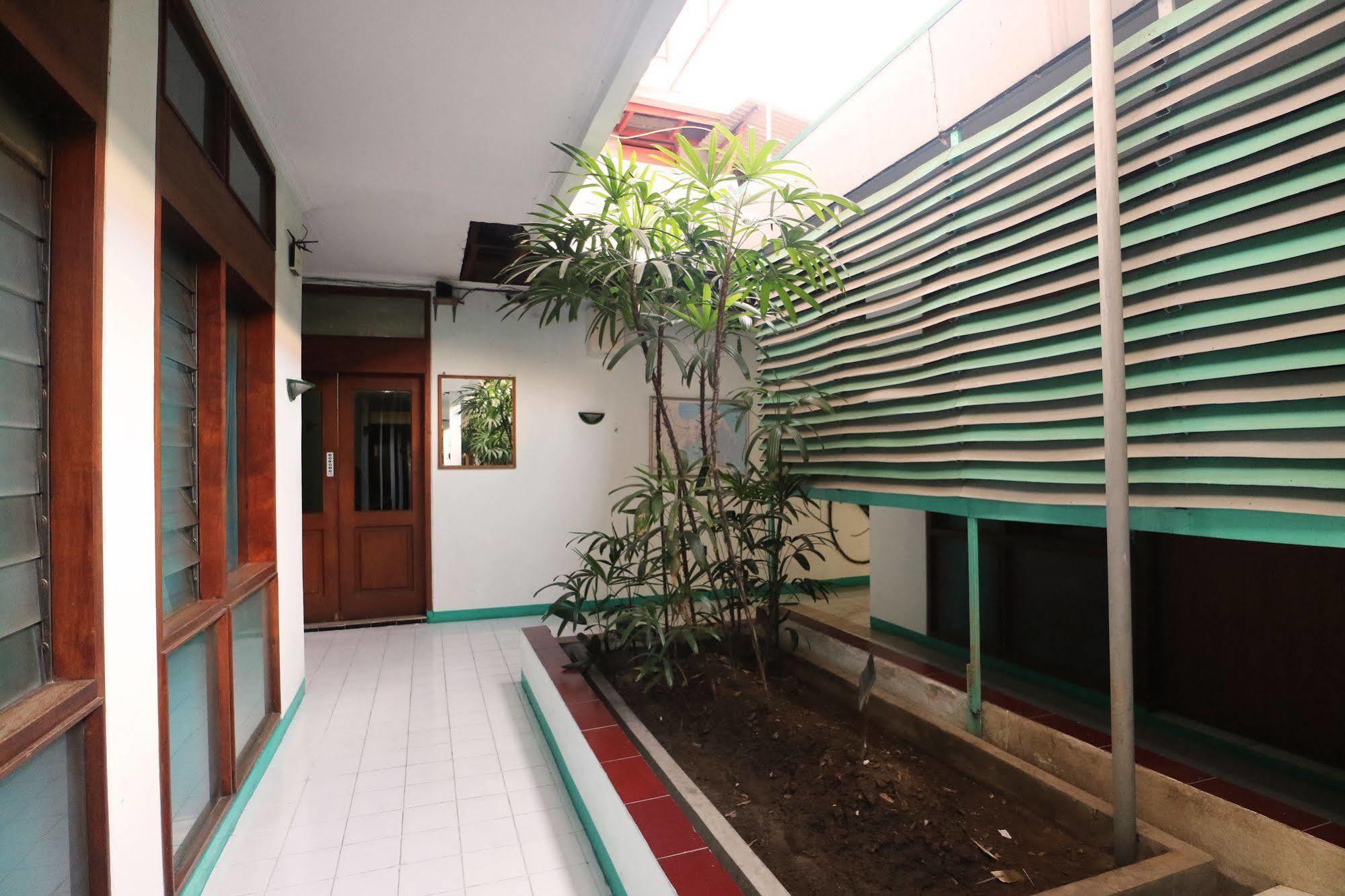 Hotel Kenongo Σουραμπάγια Εξωτερικό φωτογραφία
